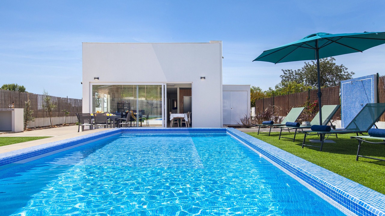 Photo of Outdoor in Estevais
