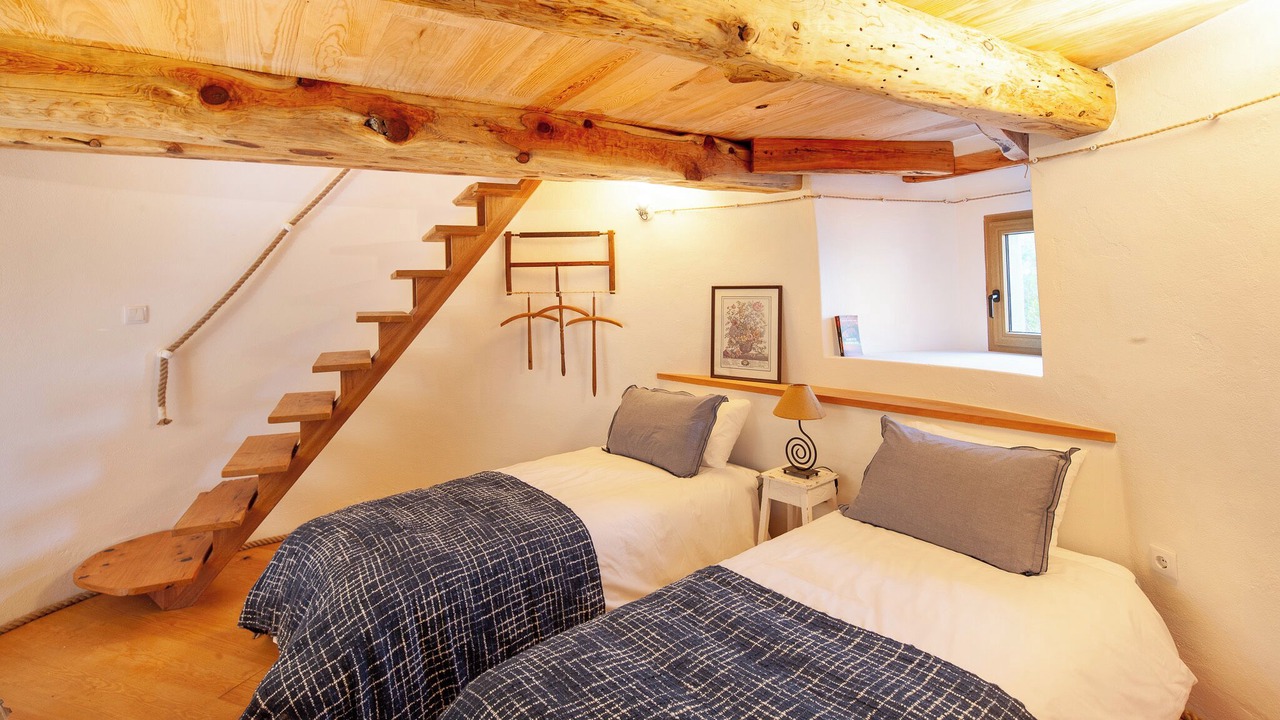 Photo of Bedroom in Peniche