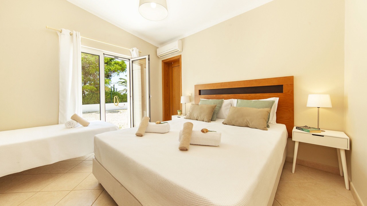 Photo of Bedroom in Mato Serrao