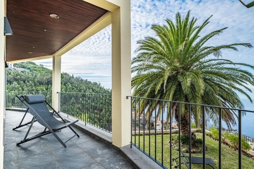 Photo of Patio Balcony in Sao Goncalo