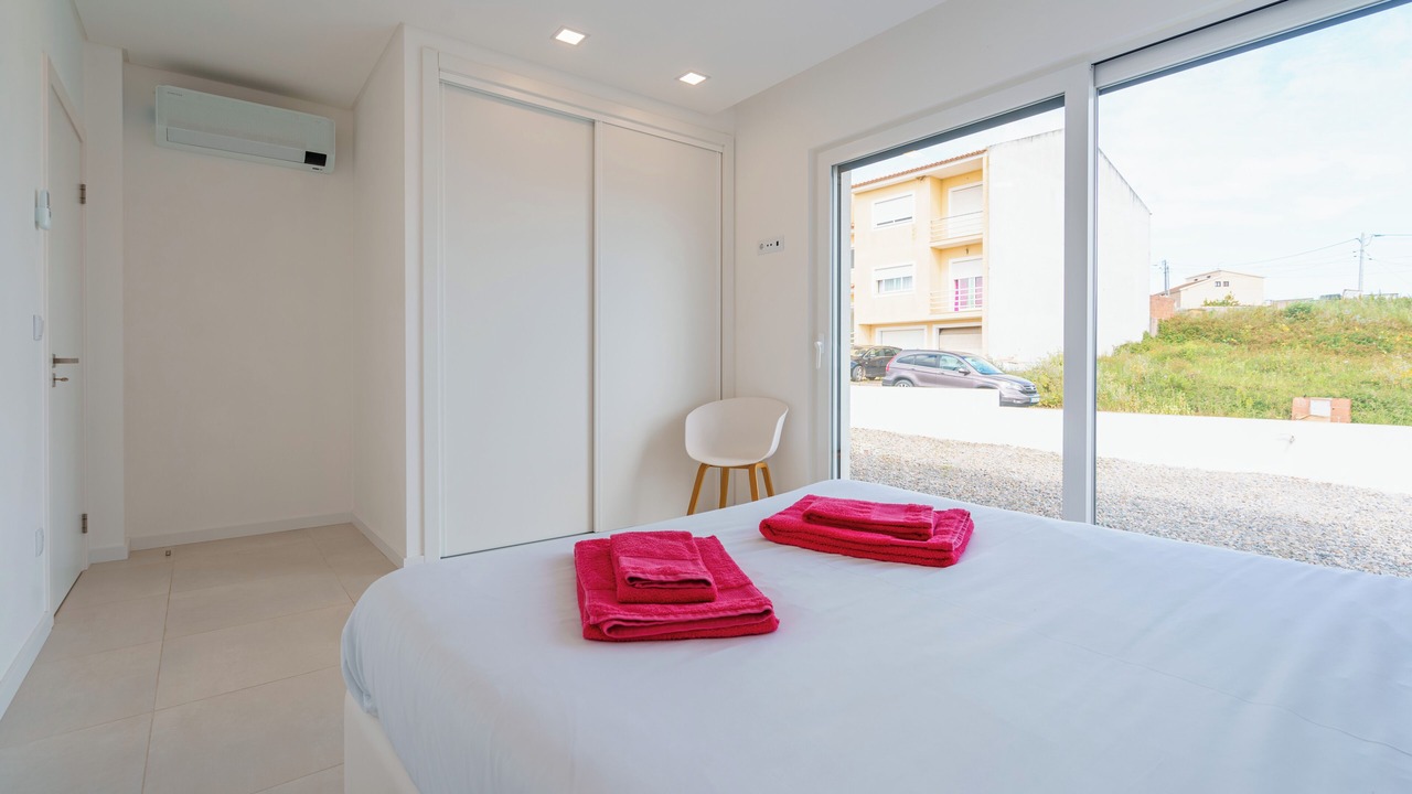 Photo of Bedroom in Lourinha