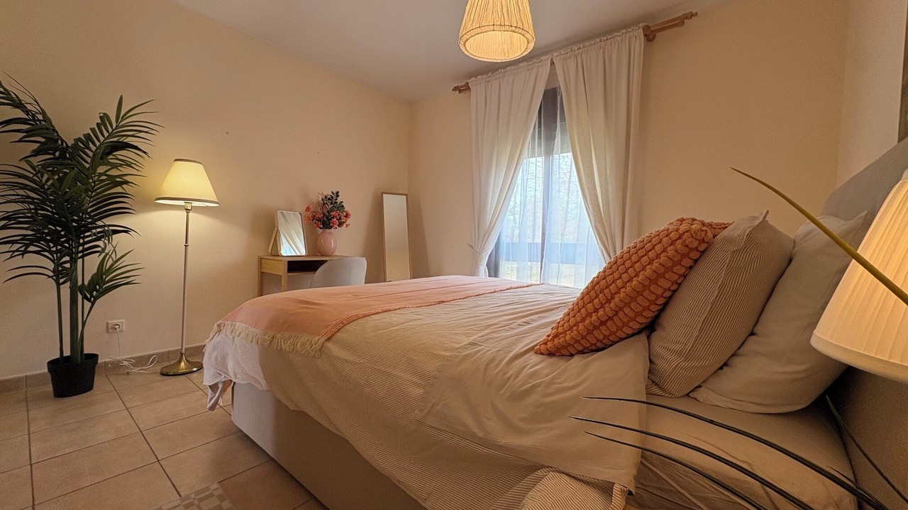 Photo of Bedroom in Quarteira