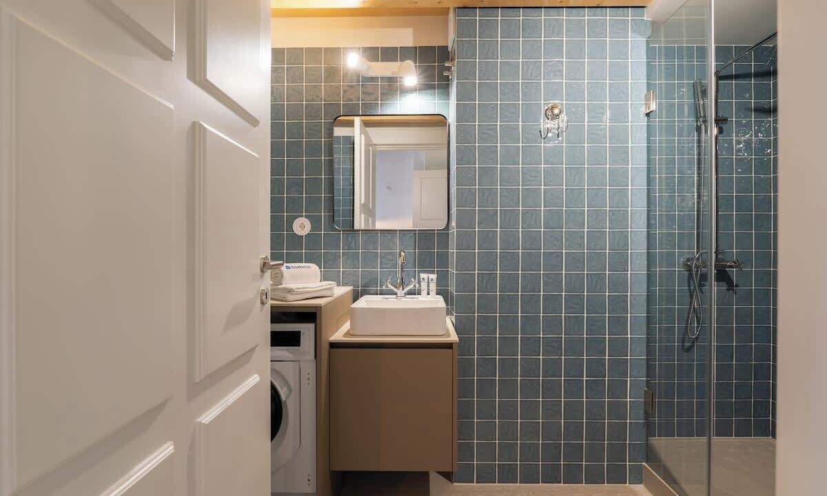 Photo of Bathroom in Oliveira do Castelo