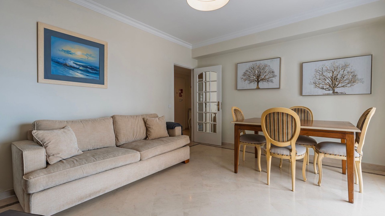 Photo of Livingroom in Costa de Caparica