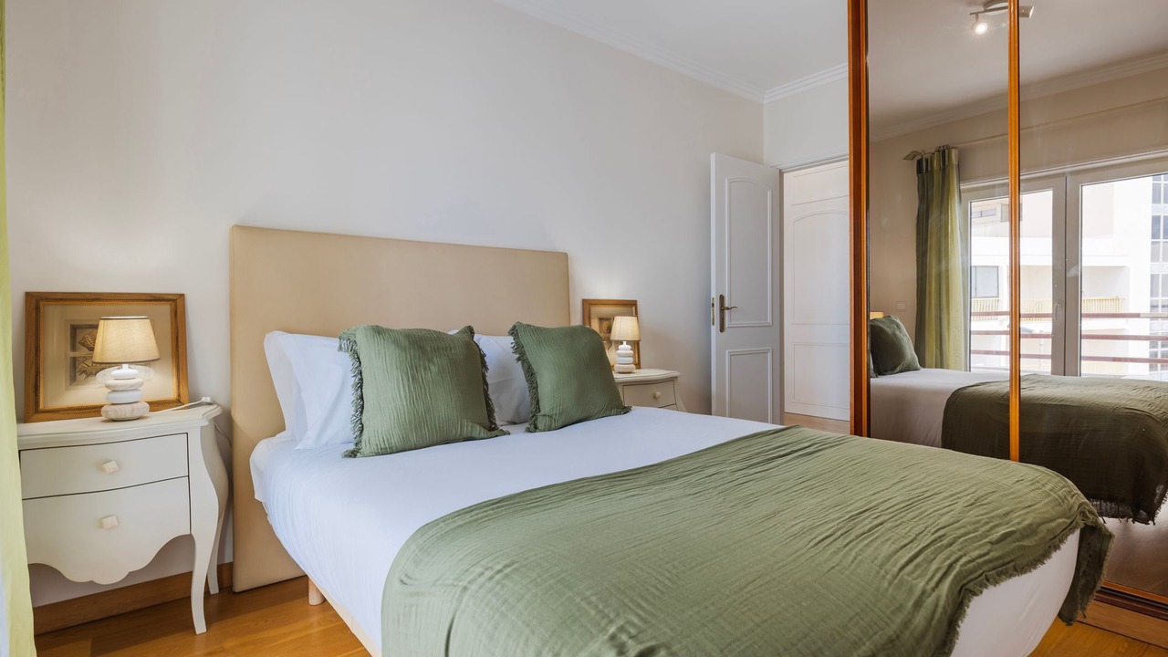 Photo of Bedroom in Costa de Caparica