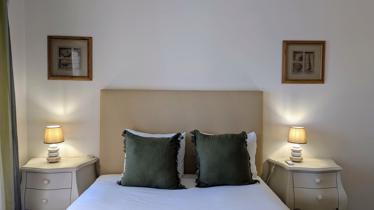 Photo of Bedroom in Costa de Caparica