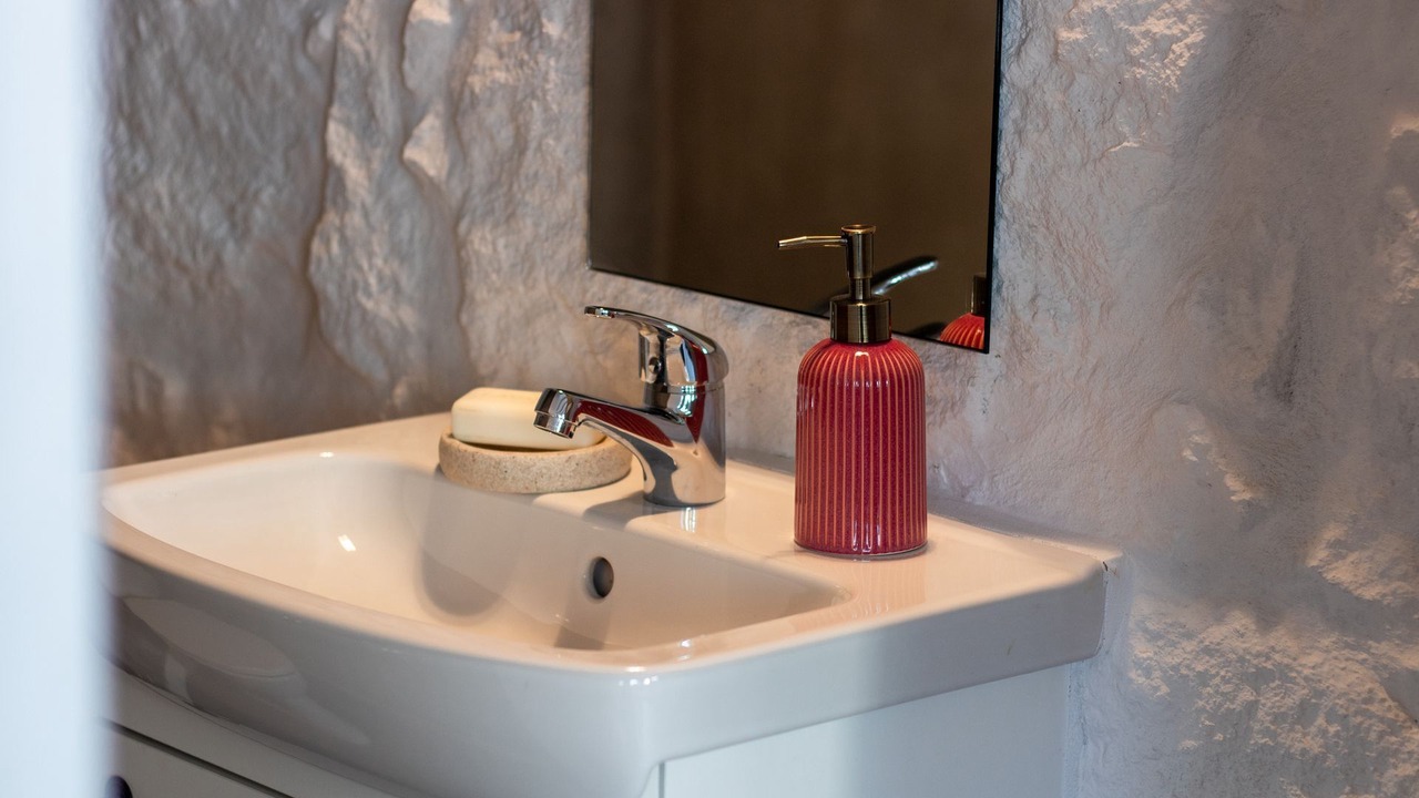 Photo of Bathroom in Paranhos