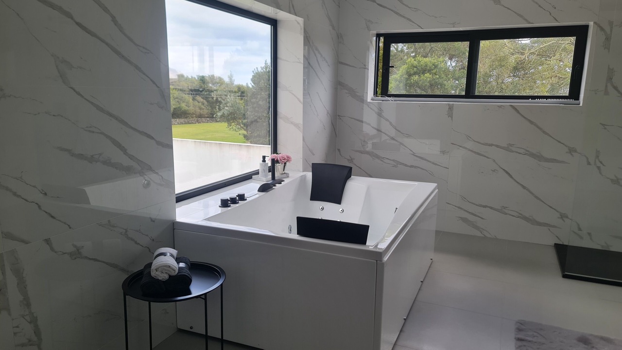 Photo of Bathroom in Angra do Heroismo