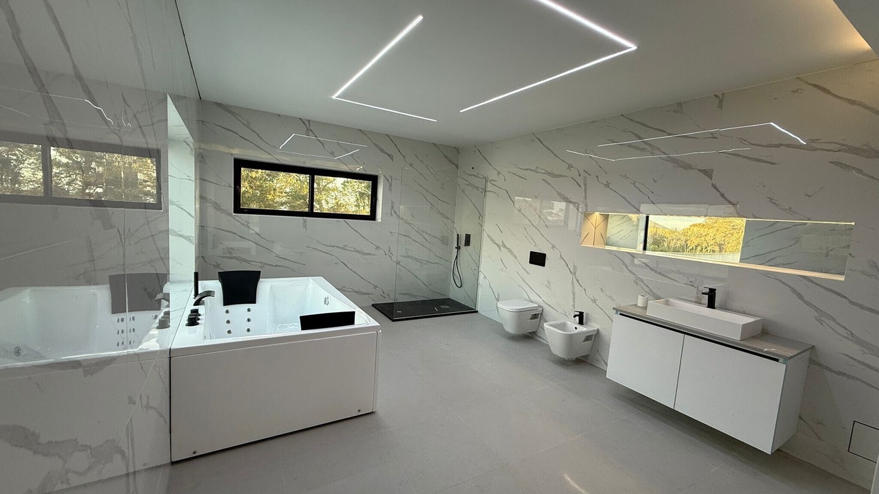 Photo of Bathroom in Angra do Heroismo