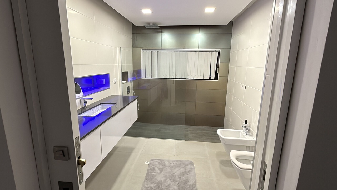 Photo of Bathroom in Angra do Heroismo