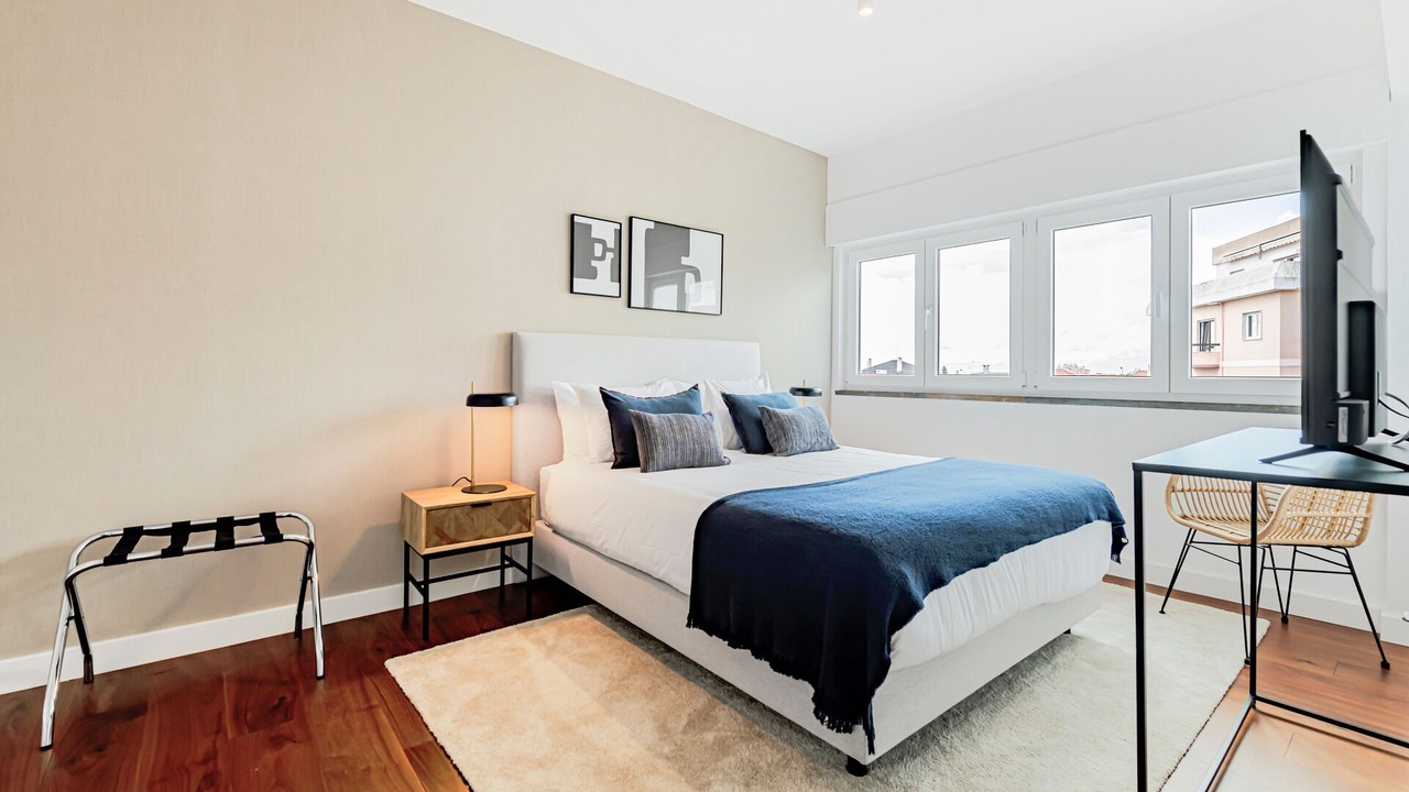Photo of Bedroom in Estoril
