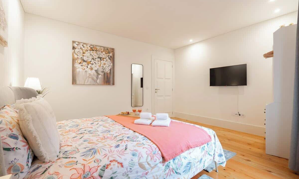 Photo of Bedroom in Oliveira do Castelo