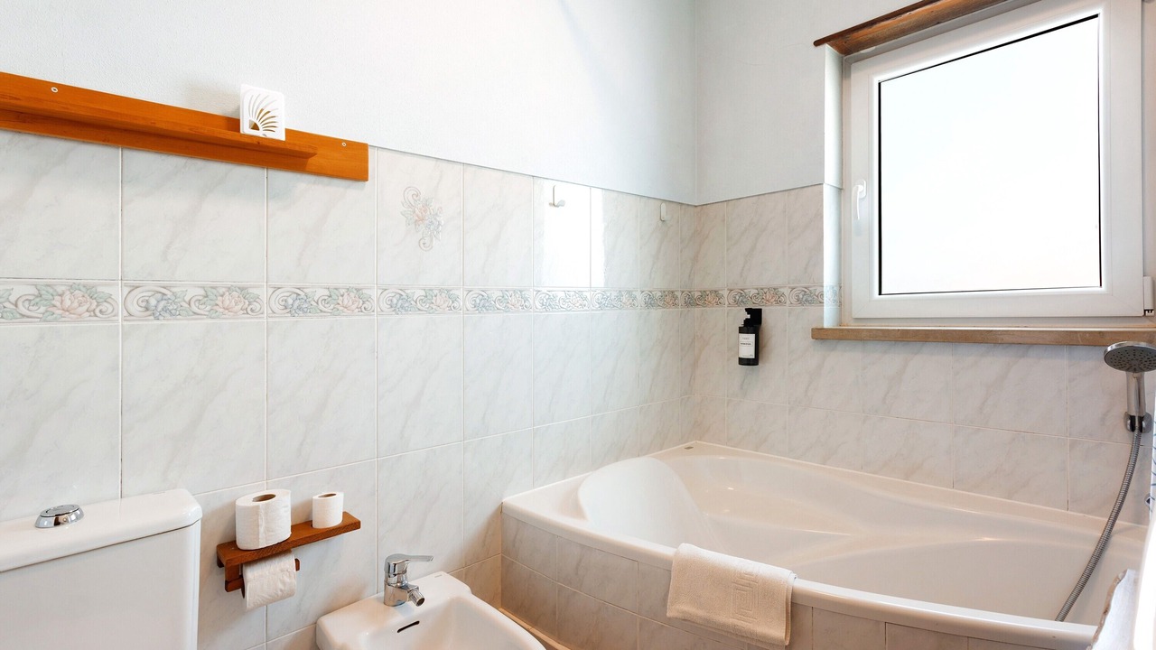 Photo of Bathroom in Casais do Rio