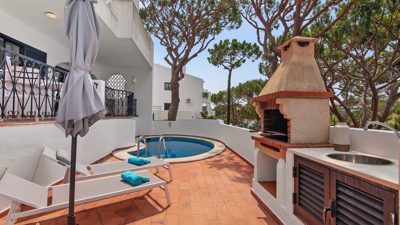 Photo of Patio Balcony in Vale do Lobo