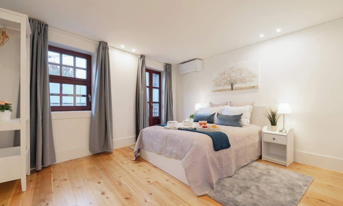 Photo of Bedroom in Oliveira do Castelo