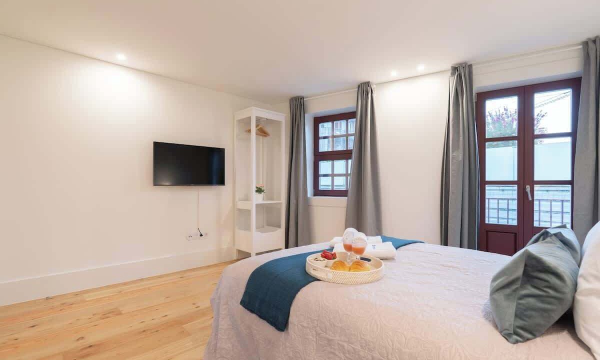 Photo of Bedroom in Oliveira do Castelo