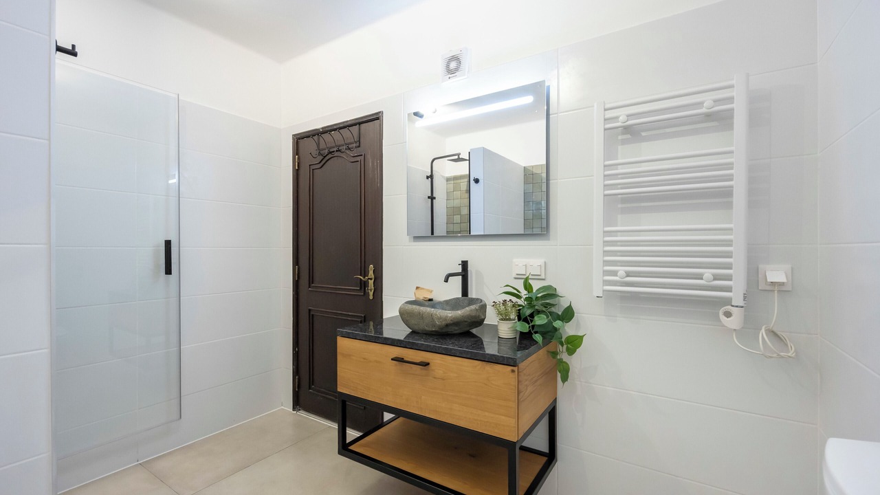 Photo of Bathroom in Ferragudo