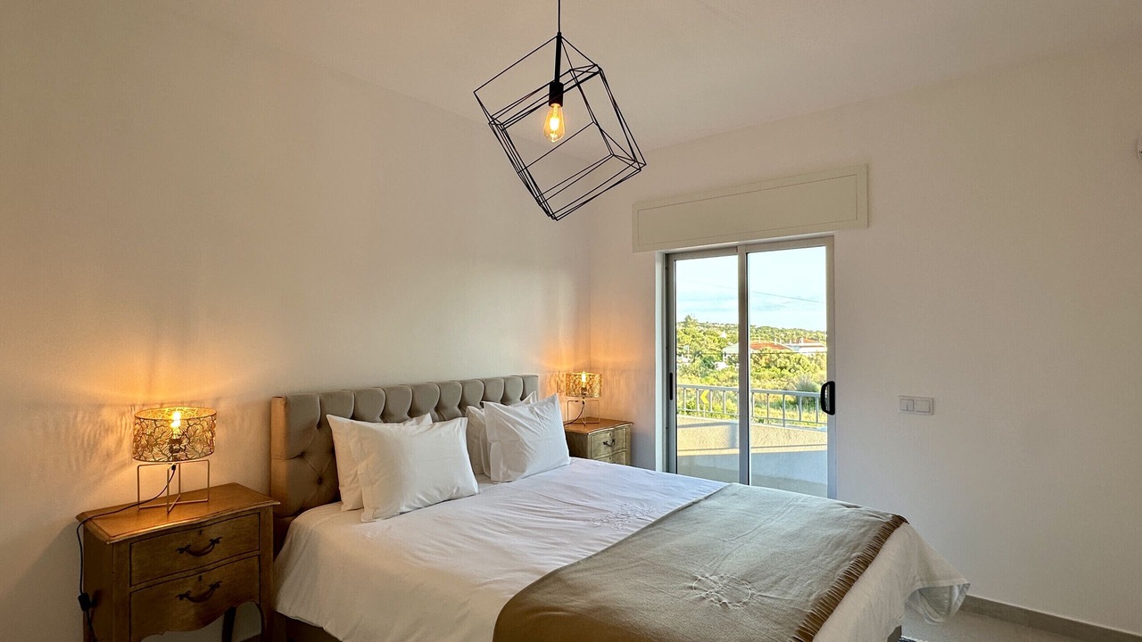 Photo of Bedroom in Quarteira