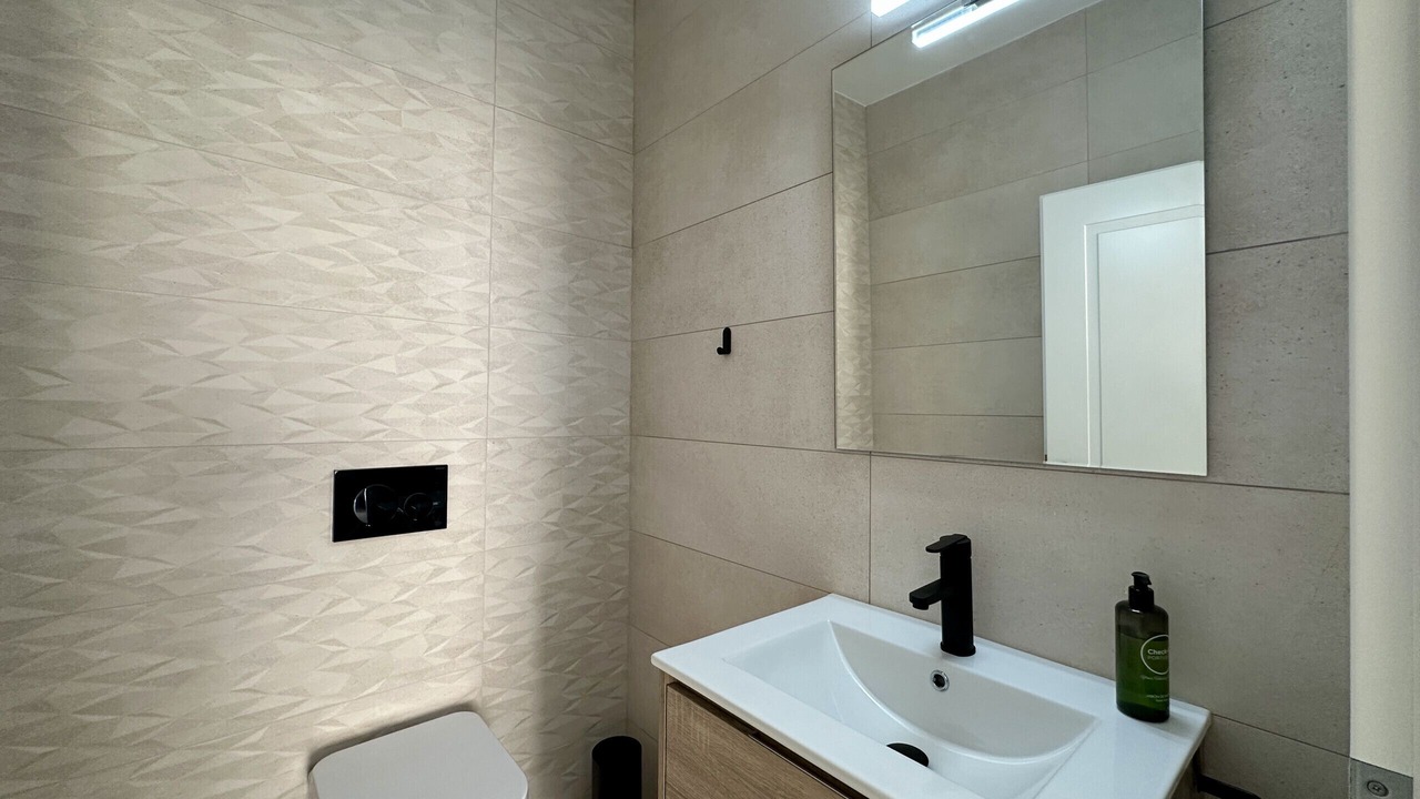 Photo of Bathroom in Quarteira