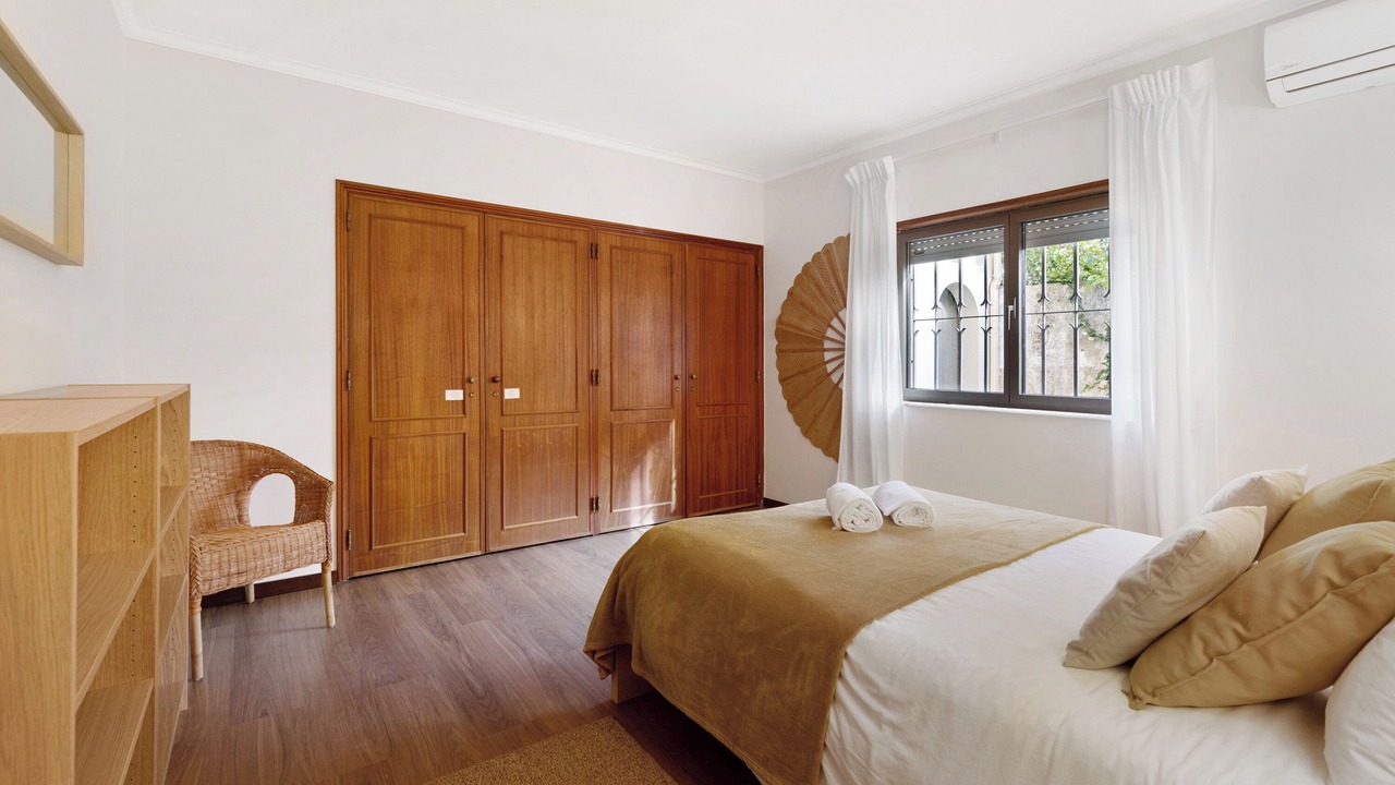 Photo of Bedroom in Charneca
