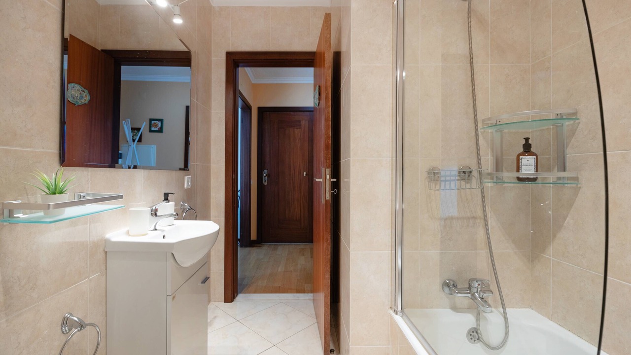 Photo of Bathroom in Espinho