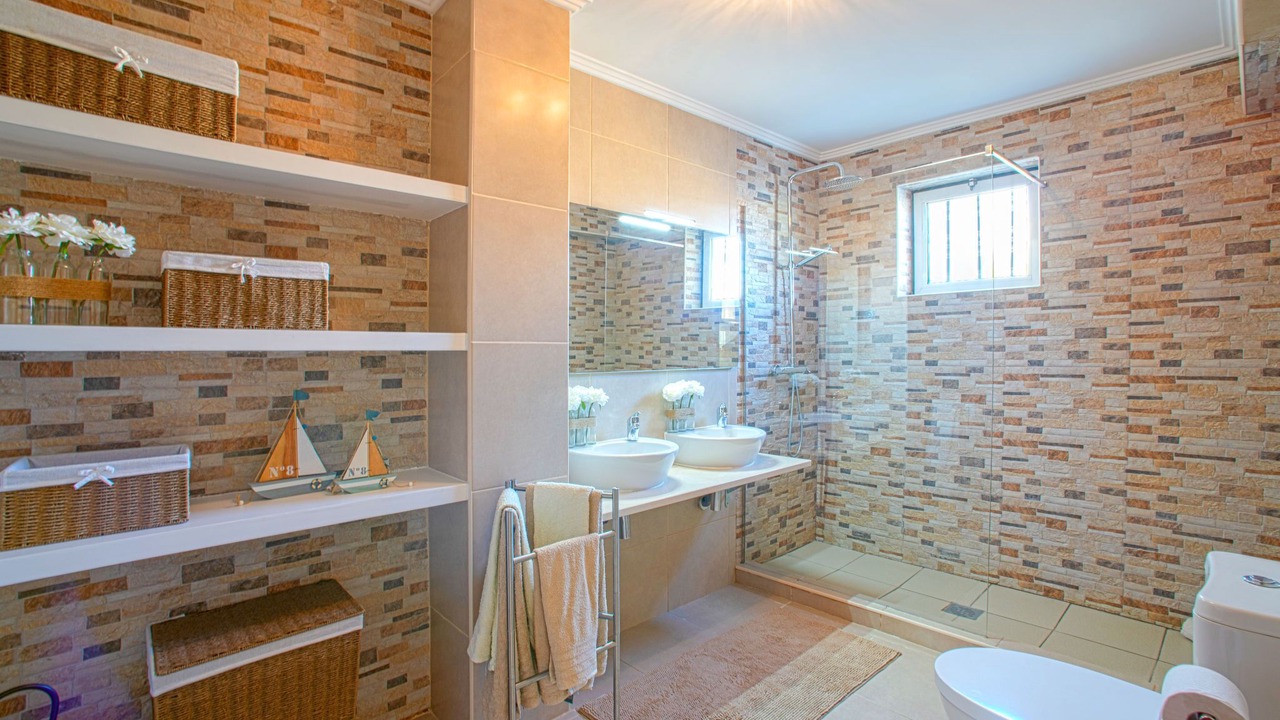 Photo of Bathroom in Parchal
