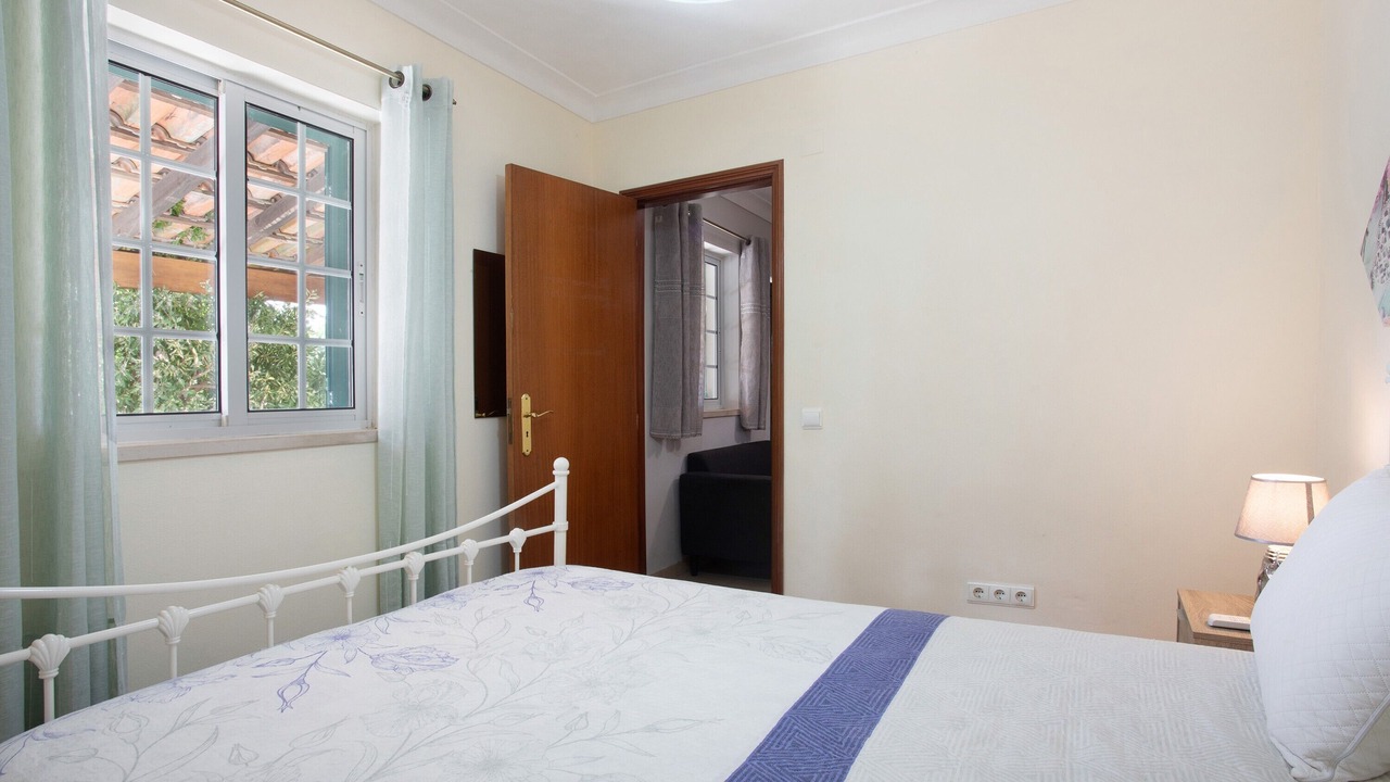 Photo of Bedroom in Cartaxo