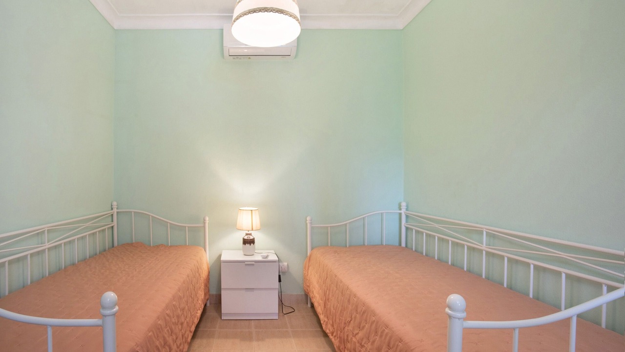 Photo of Bedroom in Cartaxo