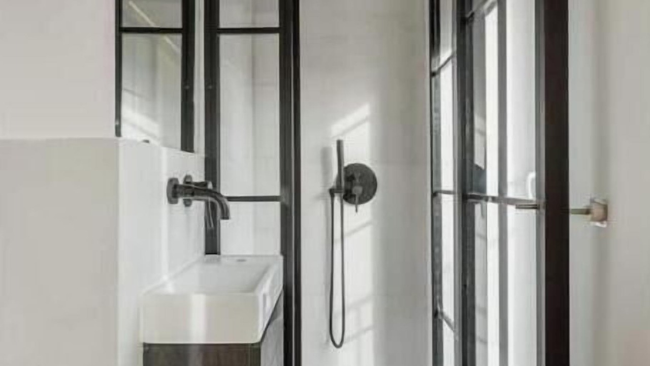 Photo of Bathroom in Casal da Ladeira