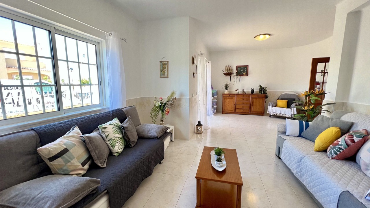 Photo of Livingroom in Pera