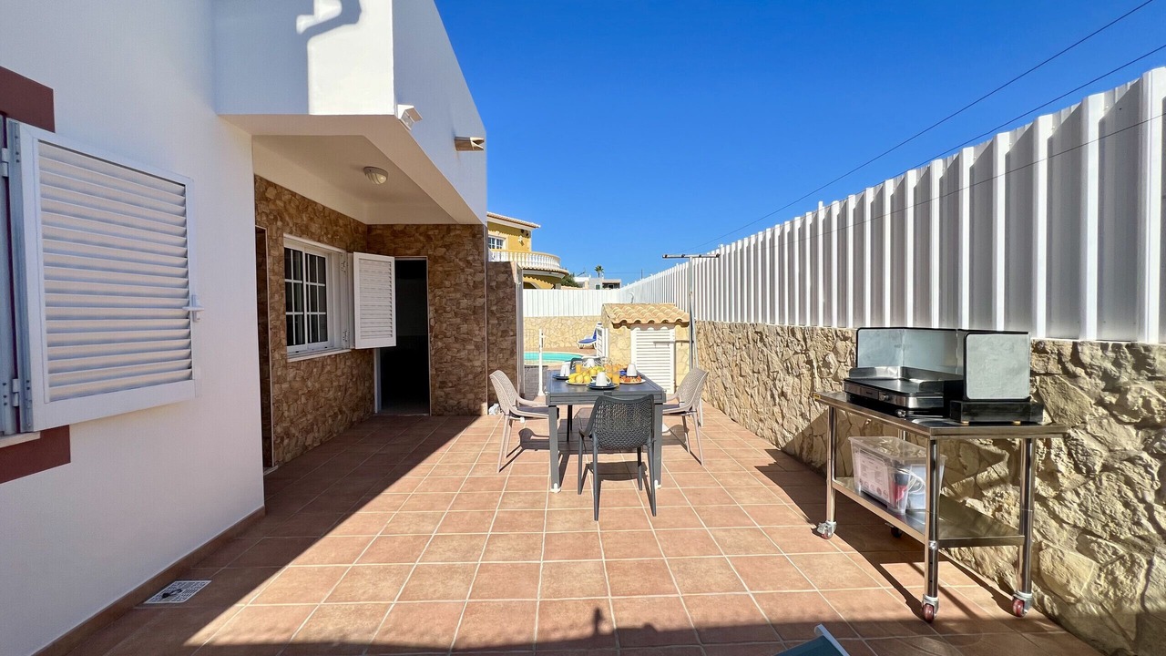 Photo of Outdoor in Pera