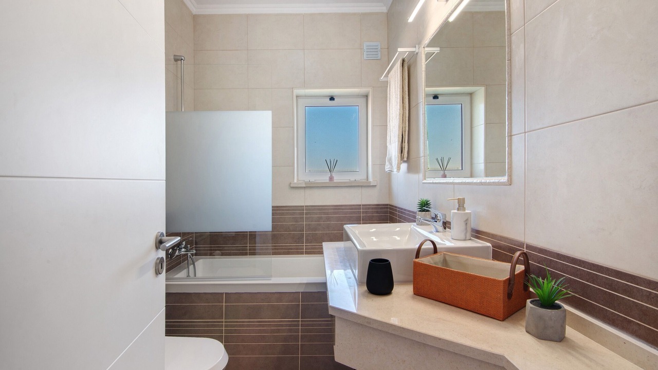 Photo of Bathroom in Silves