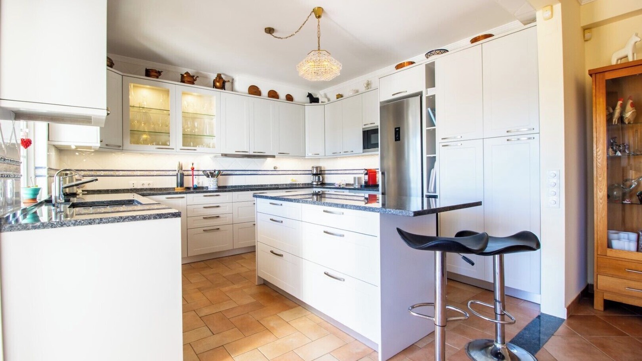 Photo of Kitchen in Meia Praia