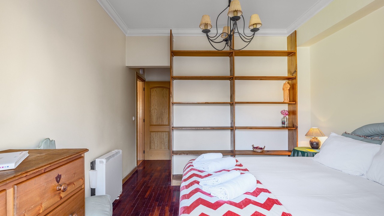 Photo of Bedroom in Setubal