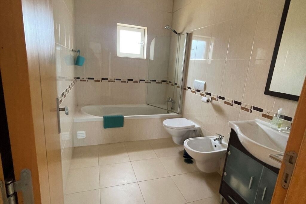 Photo of Bathroom in Budens