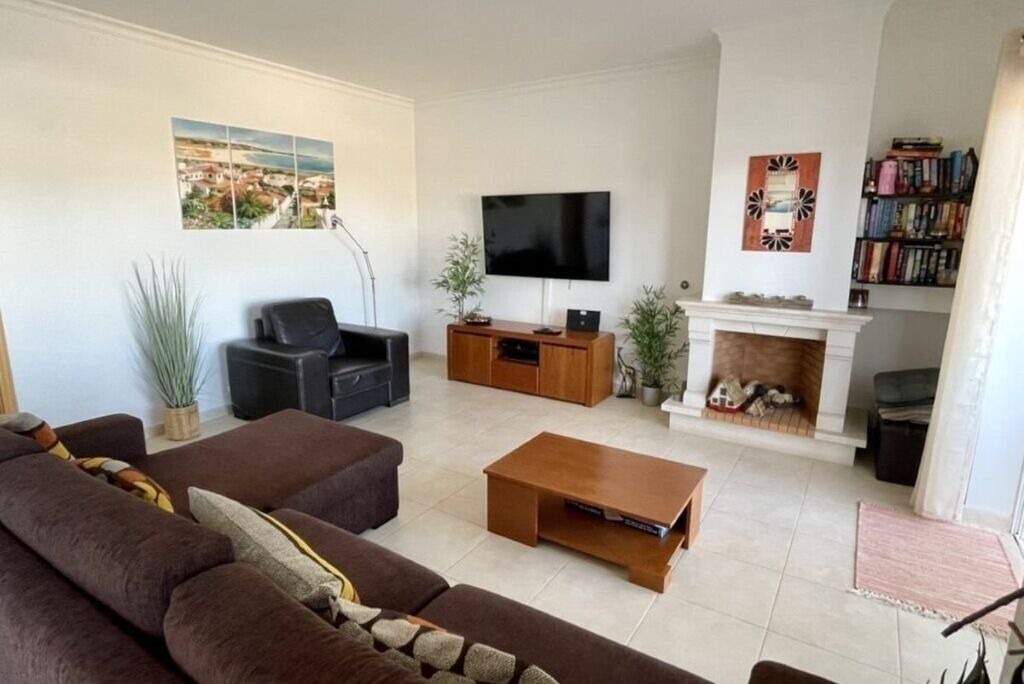 Photo of Livingroom in Budens