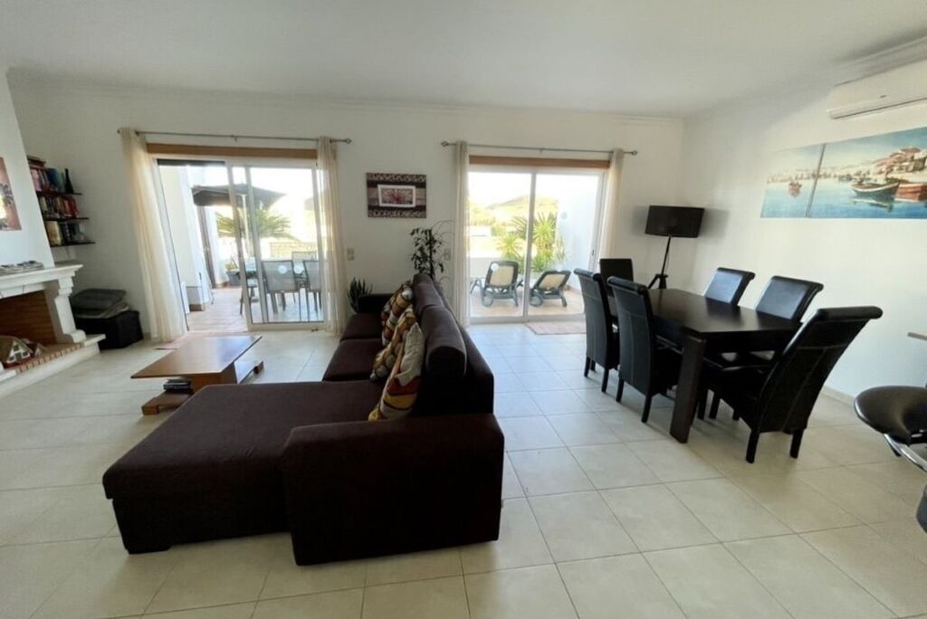 Photo of Livingroom in Budens