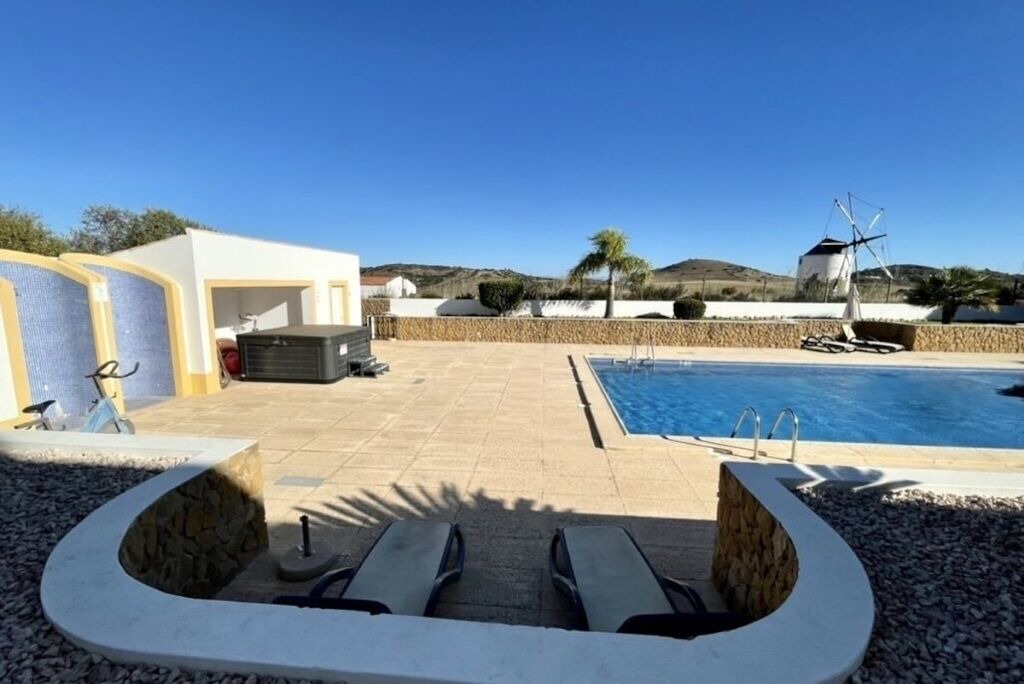 Photo of Outdoor in Budens