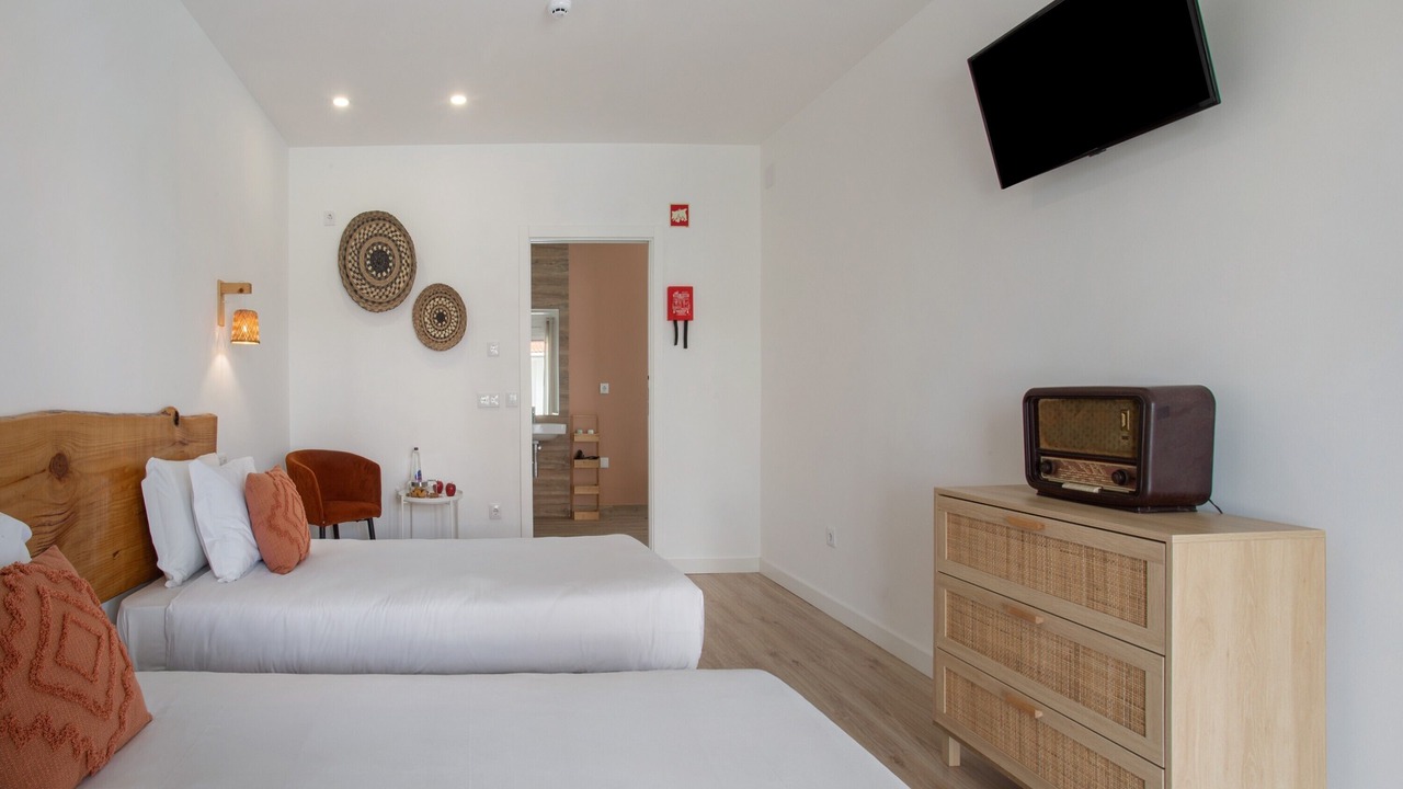 Photo of Bedroom in Raposos