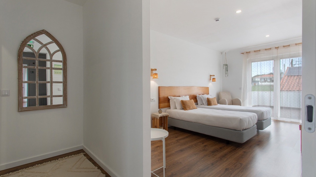 Photo of Bedroom in Raposos