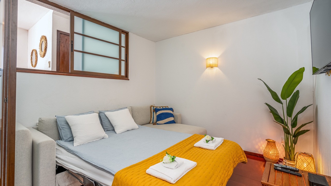 Photo of Bedroom in Alporchinhos