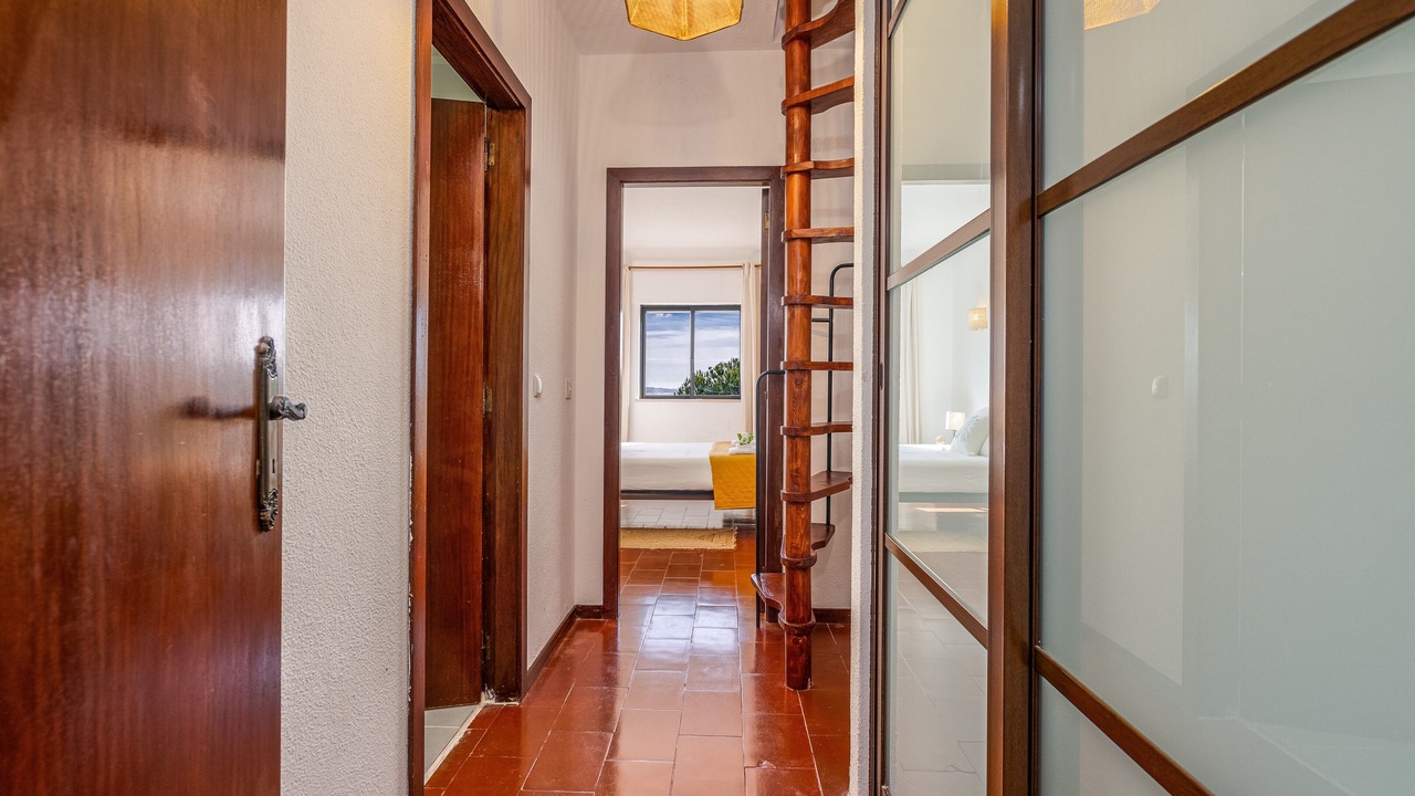 Photo of Bedroom in Alporchinhos