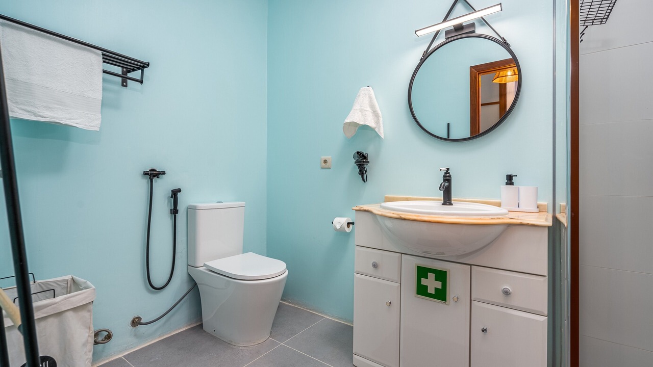 Photo of Bathroom in Alporchinhos