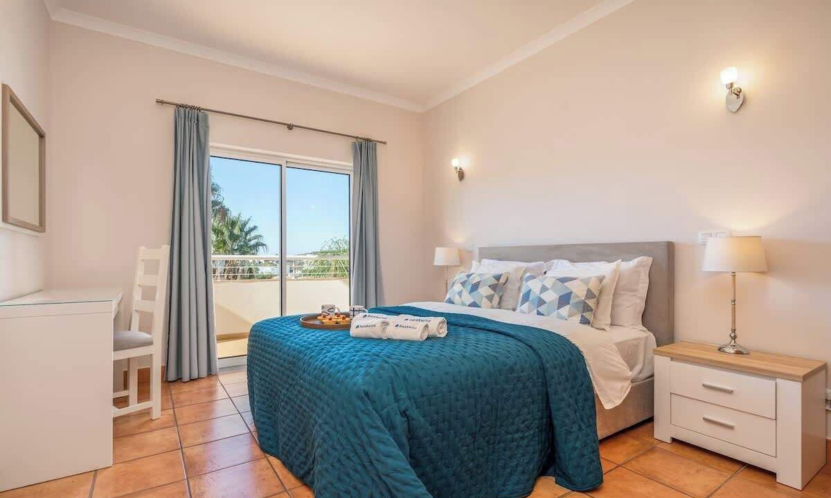 Photo of Bedroom in Porto de Mos