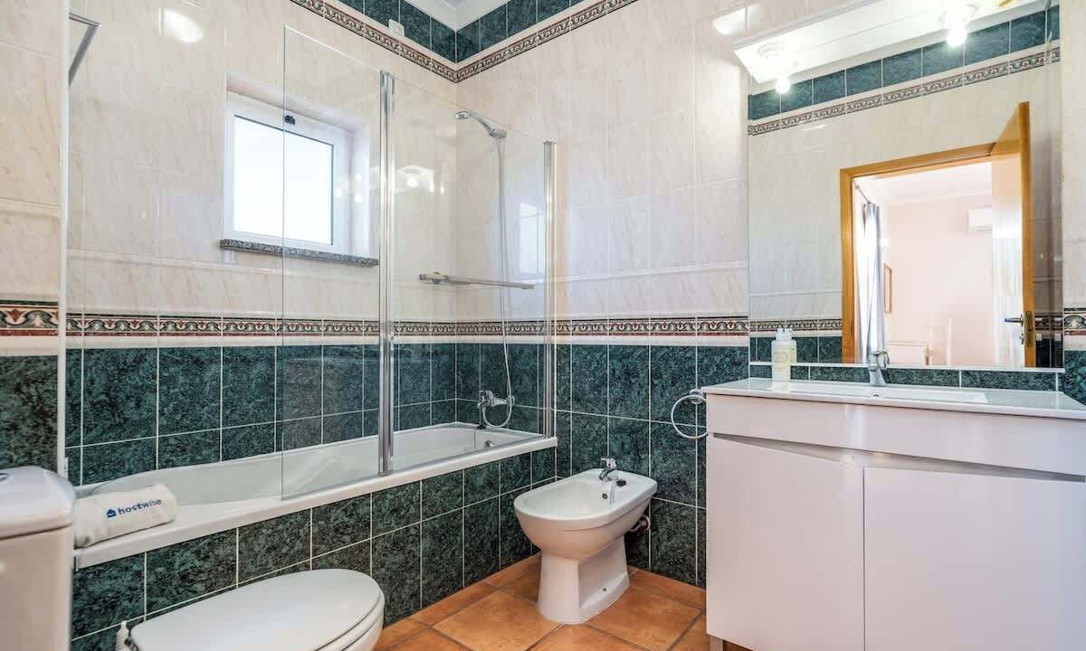 Photo of Bathroom in Porto de Mos