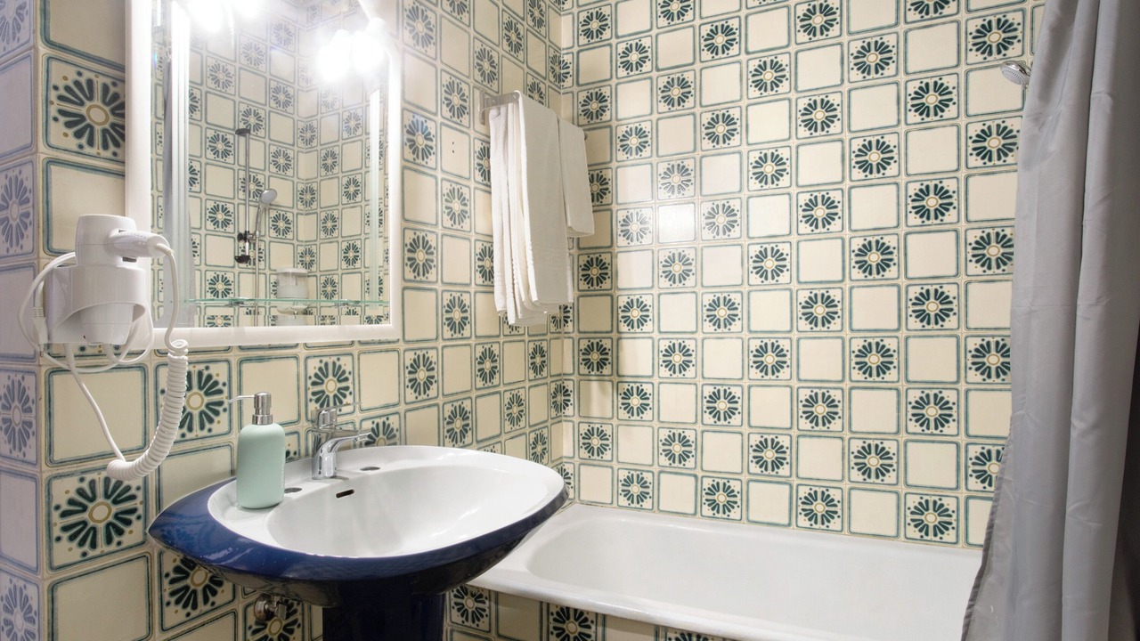 Photo of Bathroom in Ribamar