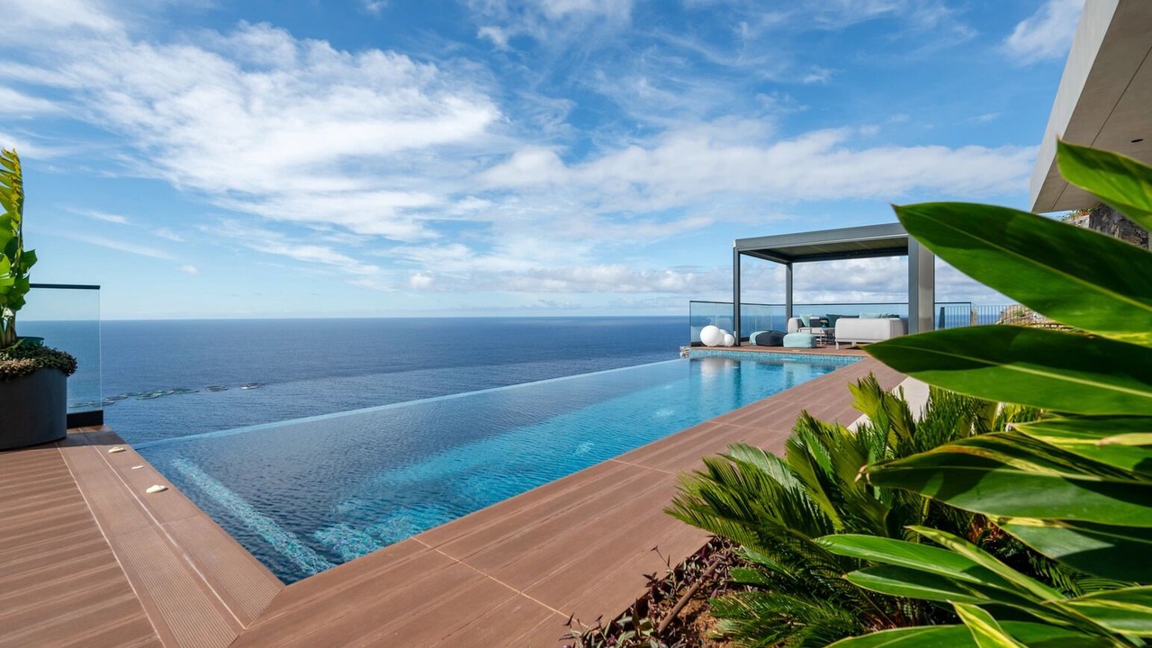 Photo of Outdoor in Calheta