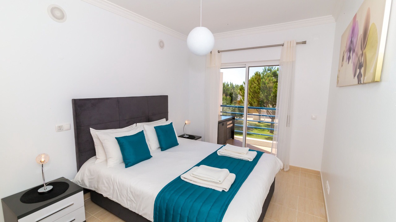 Photo of Bedroom in Vale de Parra