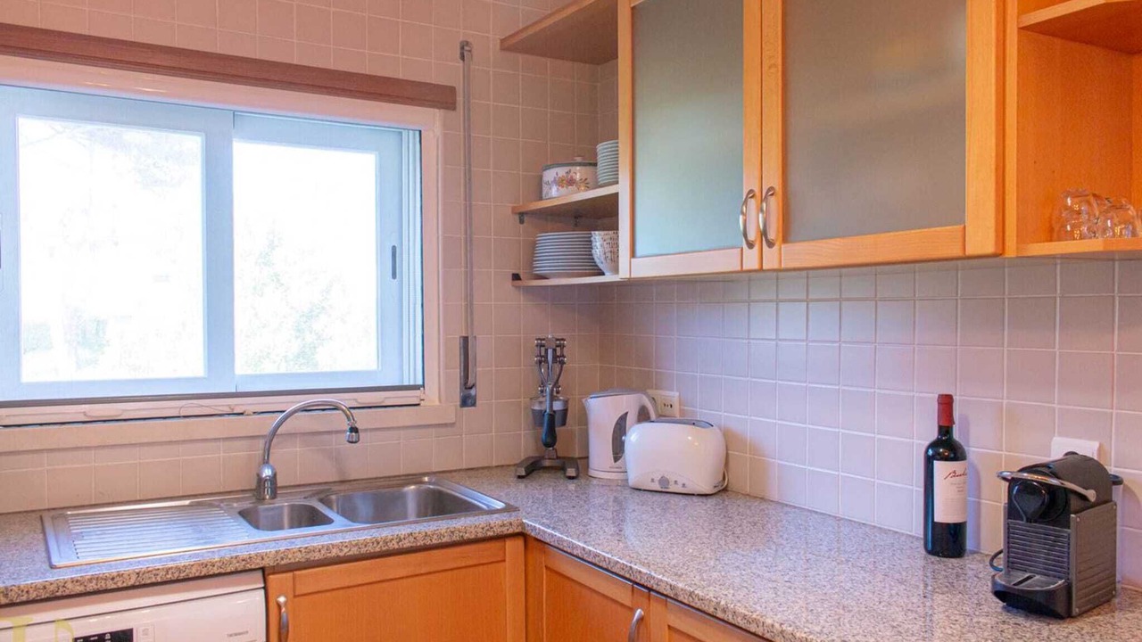 Photo of Kitchen in Ericeira