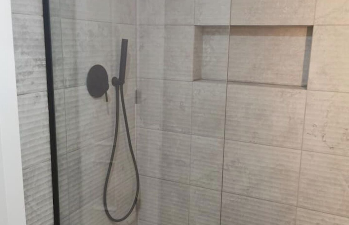 Photo of Bathroom in Cobre